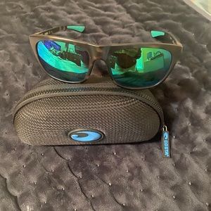 Women’s Costa Sunglasses “Cheeca”